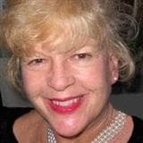 Mia Müller assignment help expert profile photo